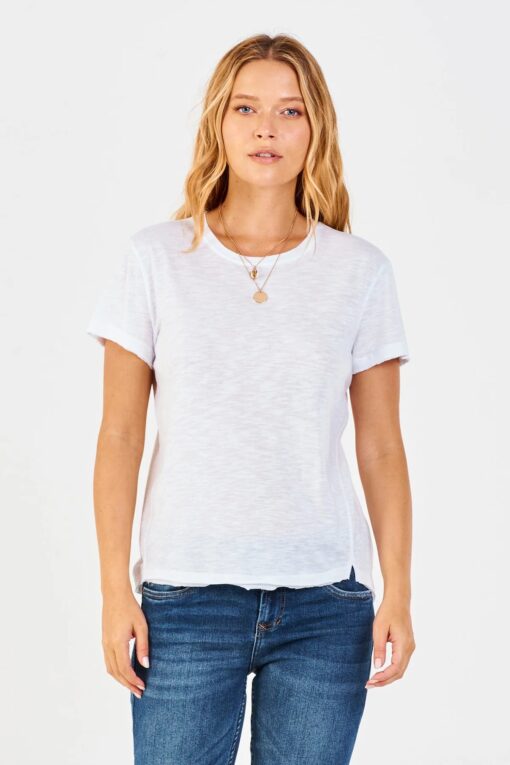 ANOTHER LOVE-TOP-YVET S/S SIDE SLIT-SLUB TEE-WHITE