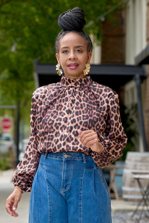 Leopard Mock Neck Bubble Sleeve Top