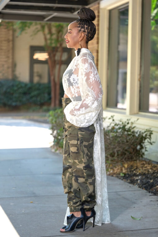 Hi Low Lace Crop Front Top -Ivory - Image 3