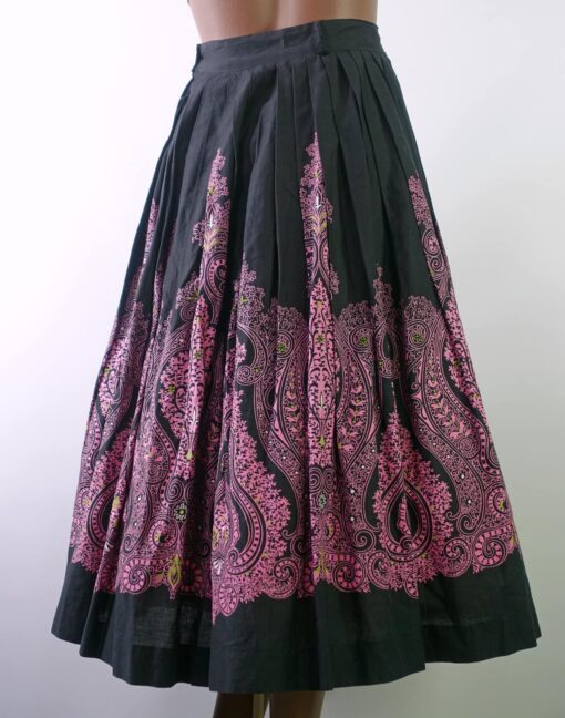 50s Full Skirt Women's Vintage 60s Paisley Print Black Pink VFG Medium Sears Kerrybrooke - Image 2